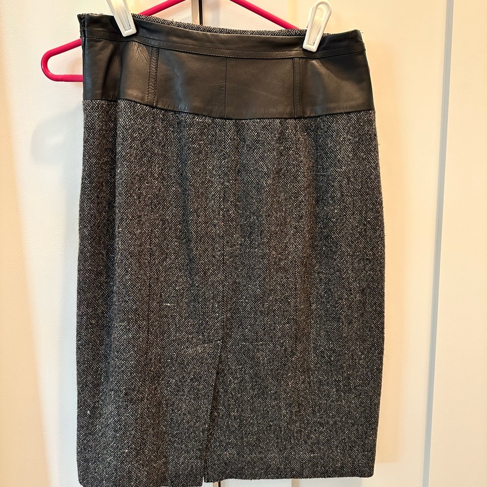 Theory Black and Gray Women's Skirt with Leather detail